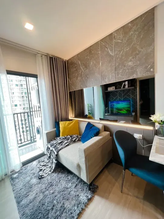 Property photos for The Base Phetchaburi-thonglor