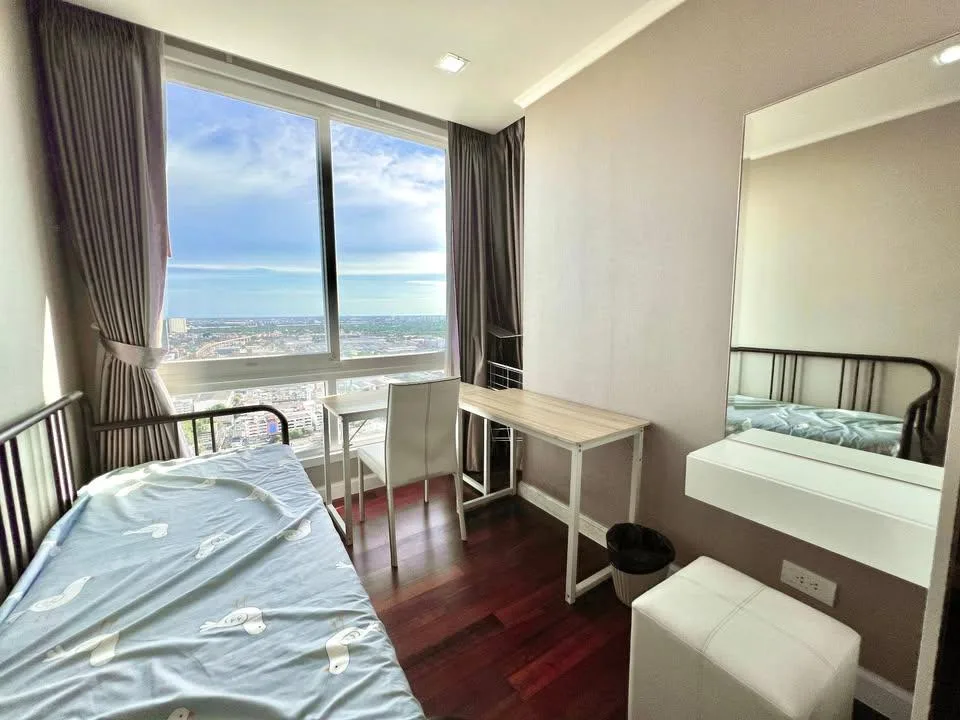 Property photos for The Metropolis Samrong Interchange