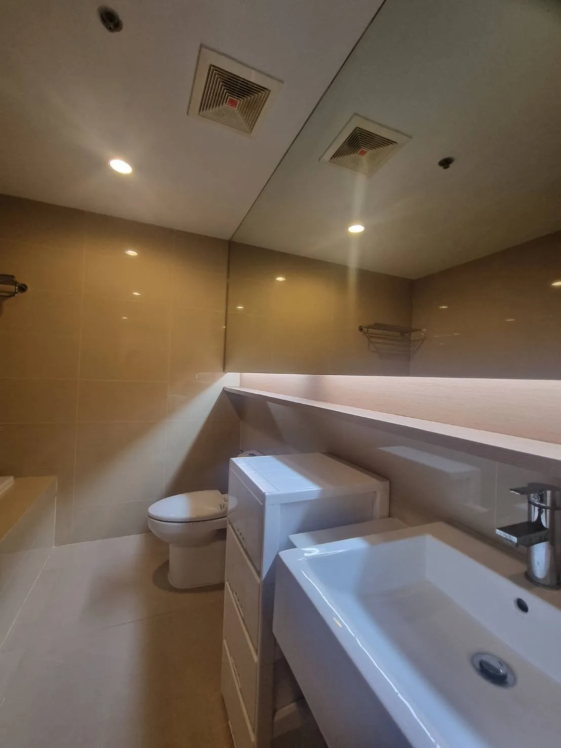 Property photos for 15 Sukhumvit Residences