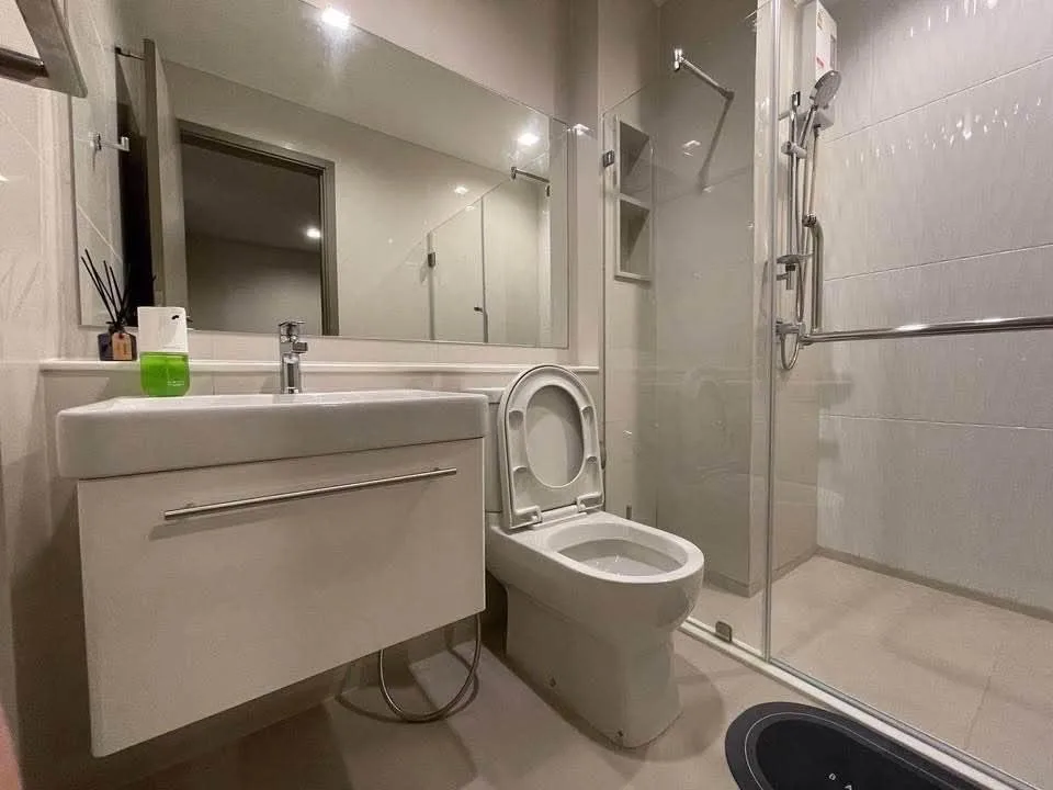 Property photos for Life Asoke Hype