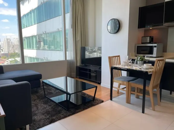 Property photos for Eight Thonglor Residence