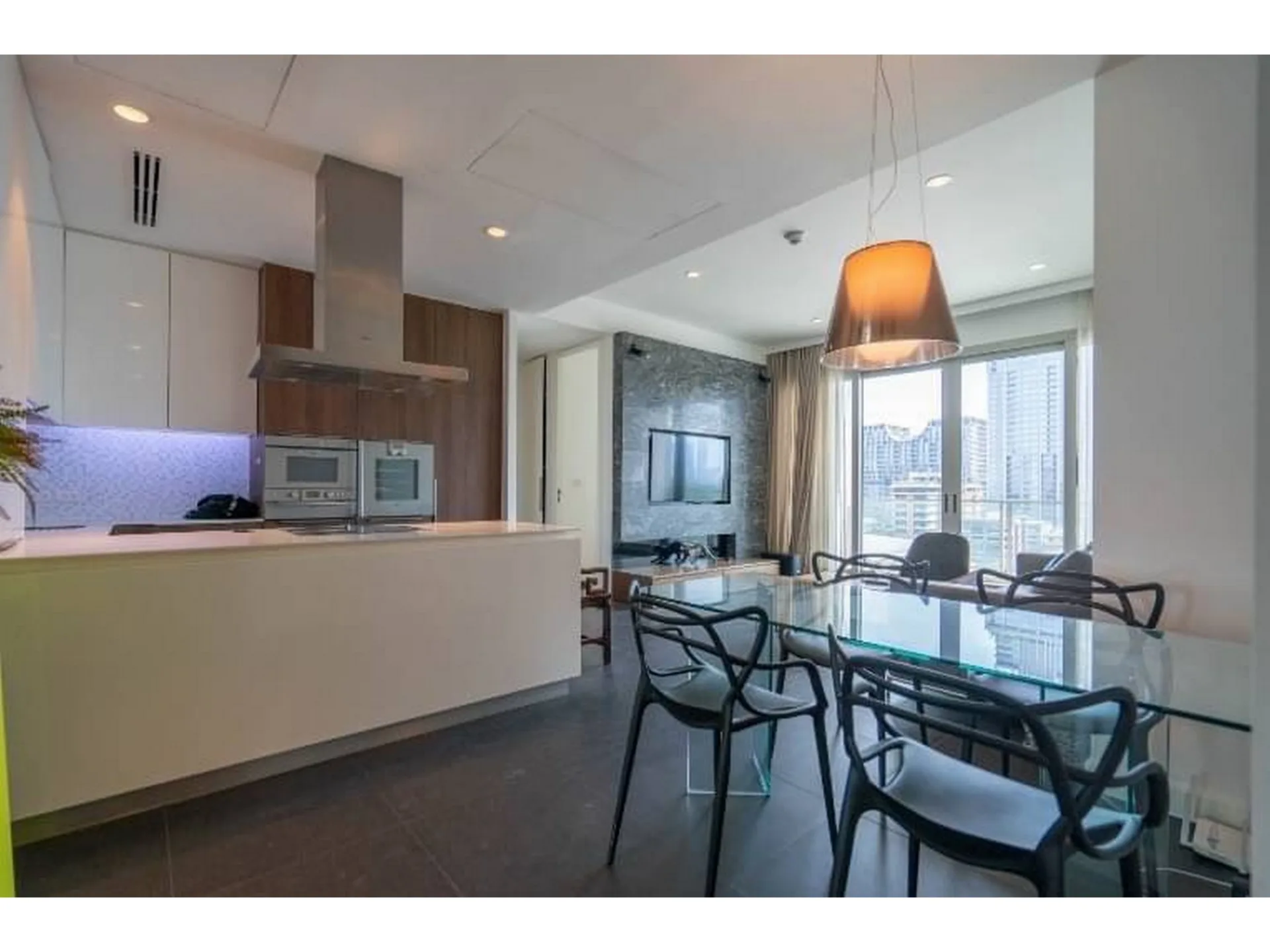 Property photos for 185 Rajadamri