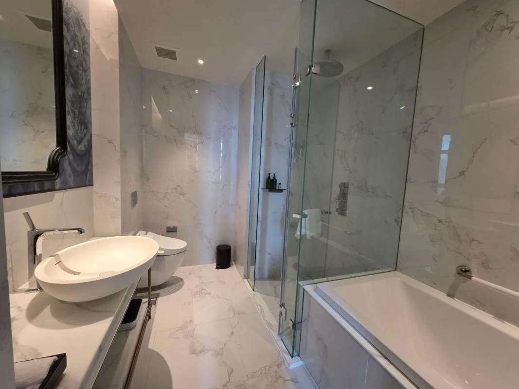 Property photos for La Clef / The Residences 38