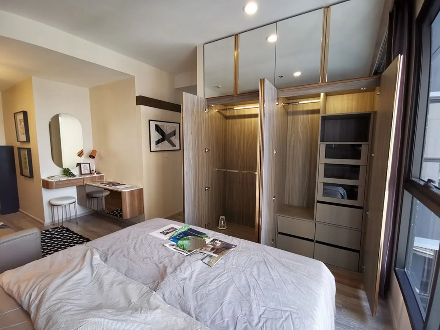 Property photos for Ideo Mobi Asoke