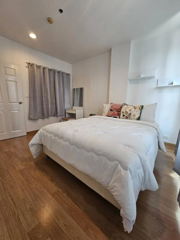 Property photos for Life @ Ratchada