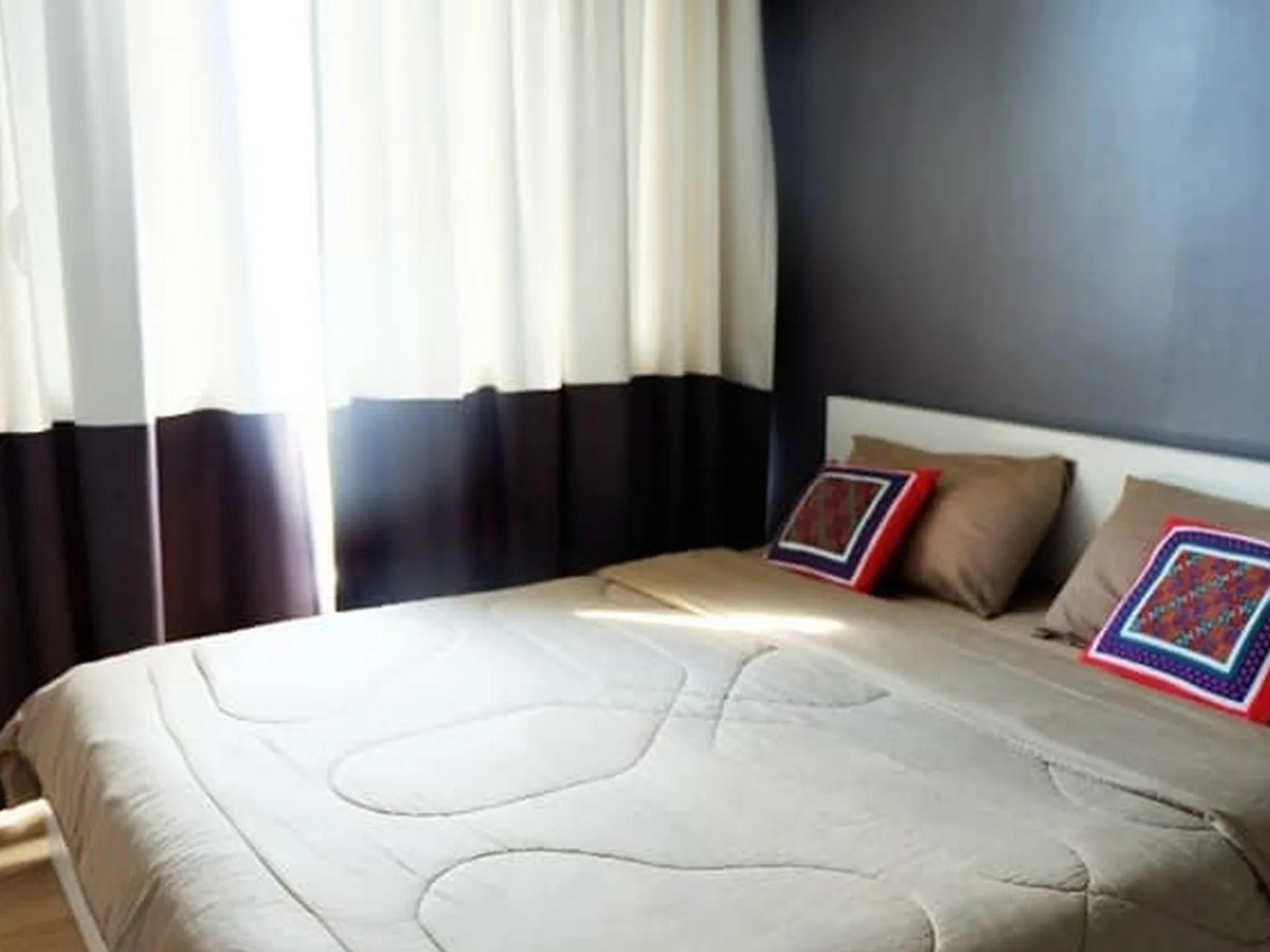 Property photos for Thru Thonglor