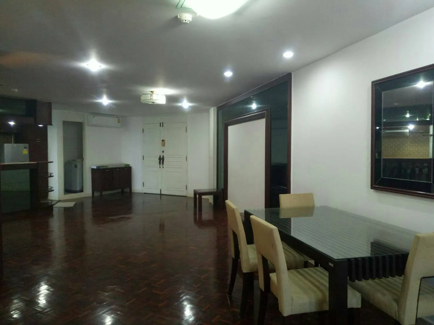Property photos for Tai Ping Towers