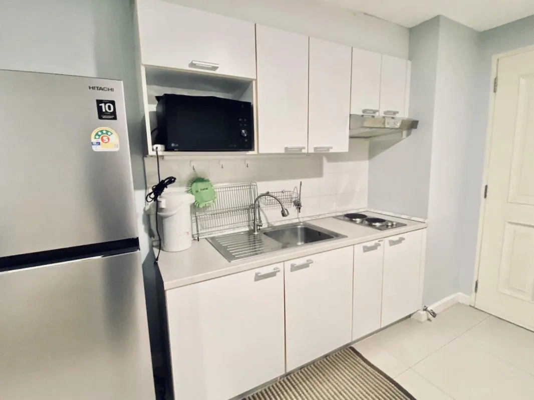 Property photos for The Clover Thonglor