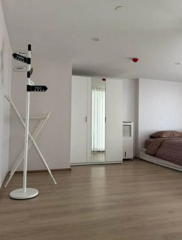 Property photos for Life Rama 4 - Asoke