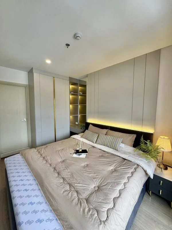 Property photos for Life Rama 4 - Asoke