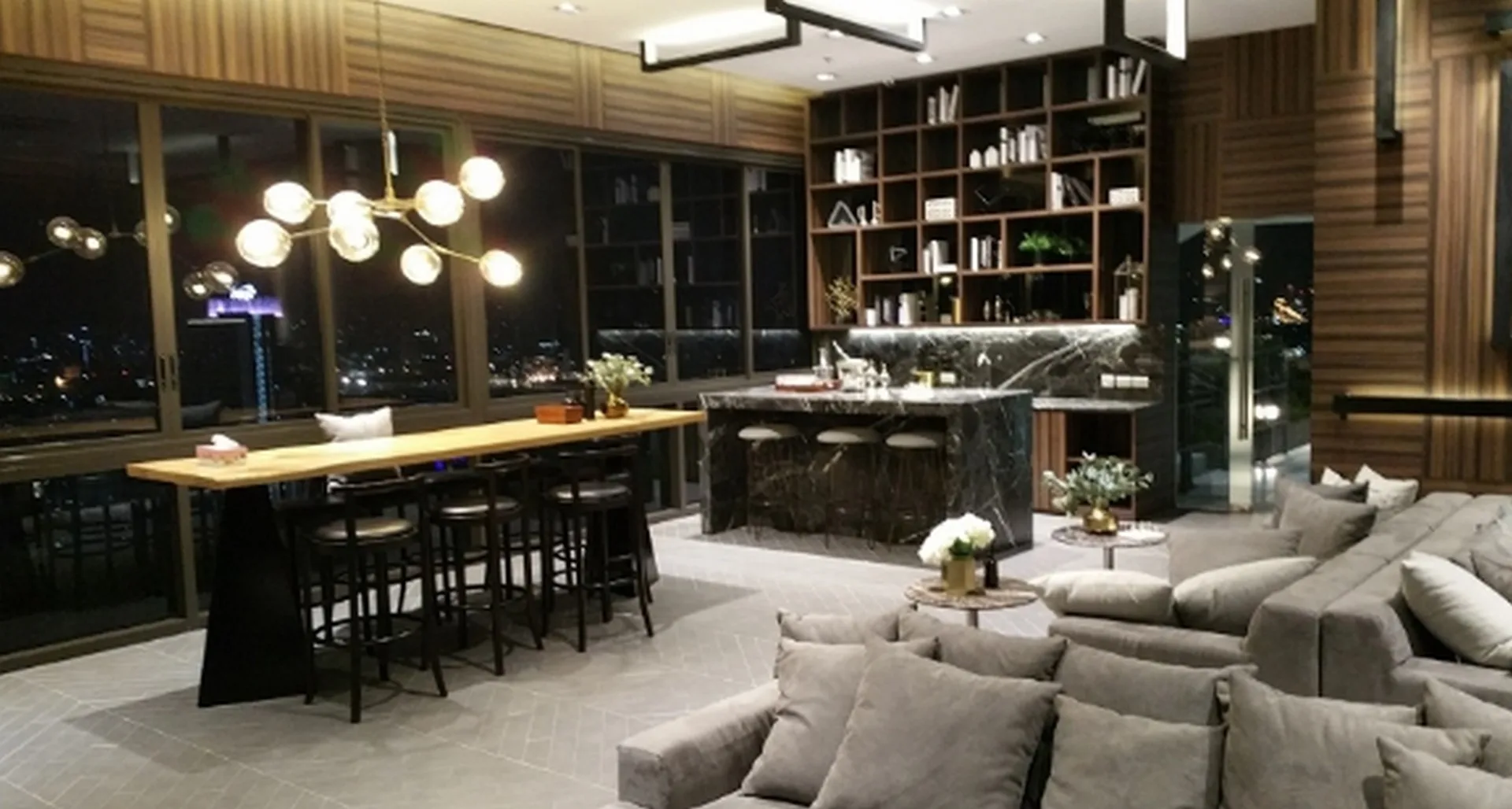 Property photos for Chewathai Residence Asoke
