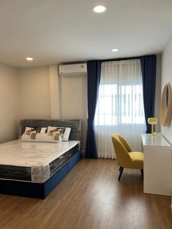 Property photos for Centro Bangna - Km.7