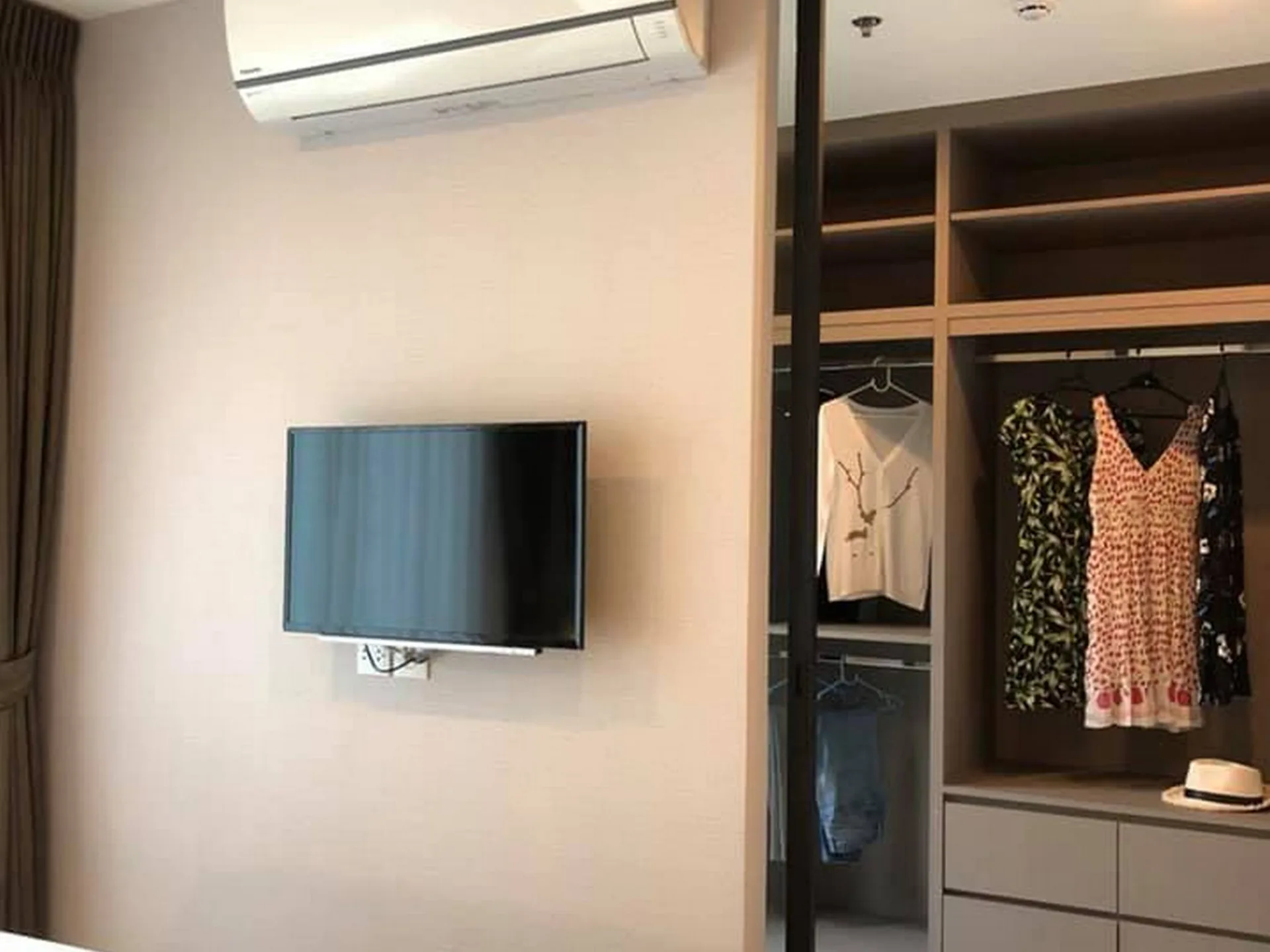 Property photos for Life Asoke