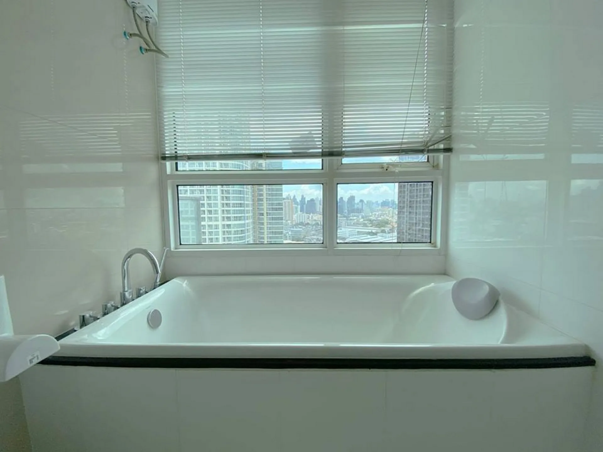 Property photos for The Bloom Sukhumvit 71