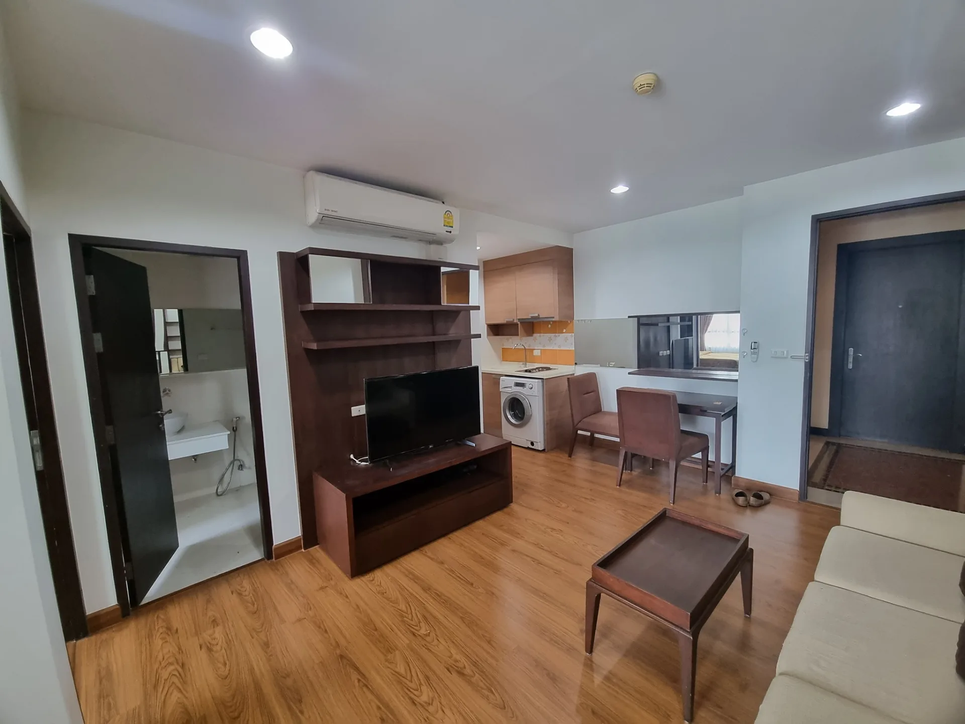 Property photos for The Address Sukhumvit 42