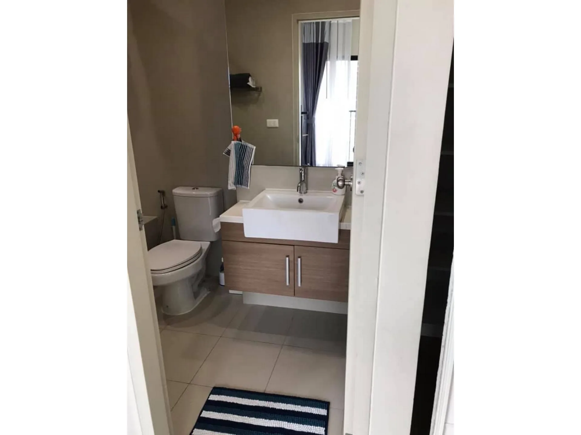 Property photos for Noble Reveal