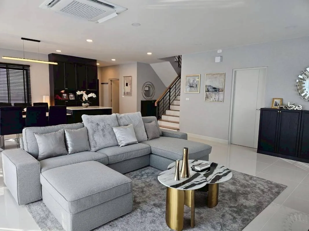 Property photos for Centro Bangna - Km.7