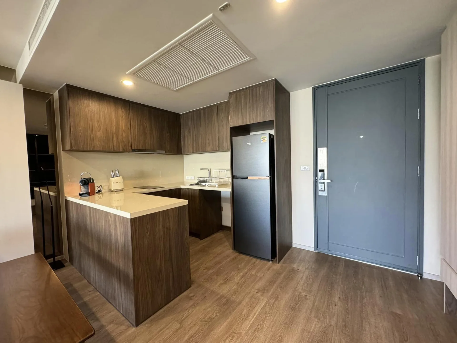 Property photos for Noble Above Wireless-Ruamrudee