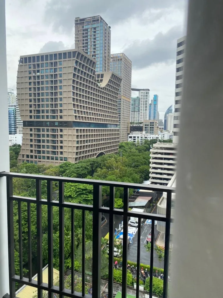 Property photos for Muniq Langsuan