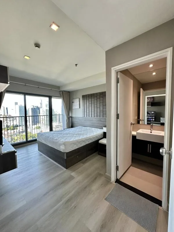 Property photos for Noble Remix