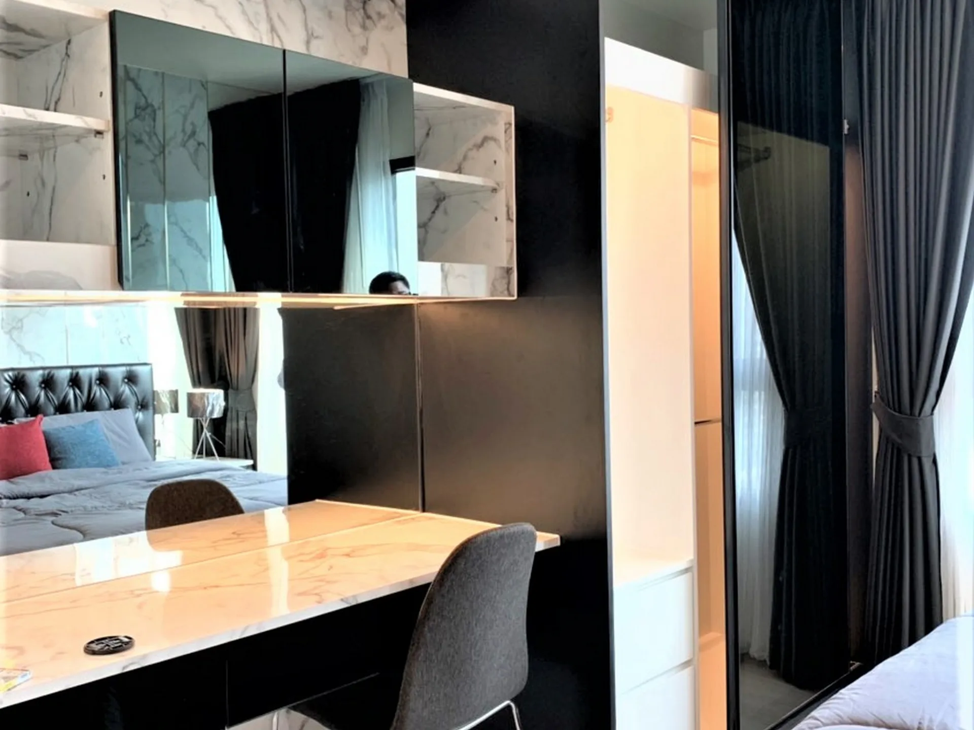 Property photos for Life Asoke