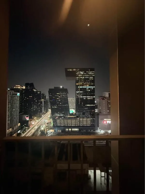 Property photos for Nue District R9