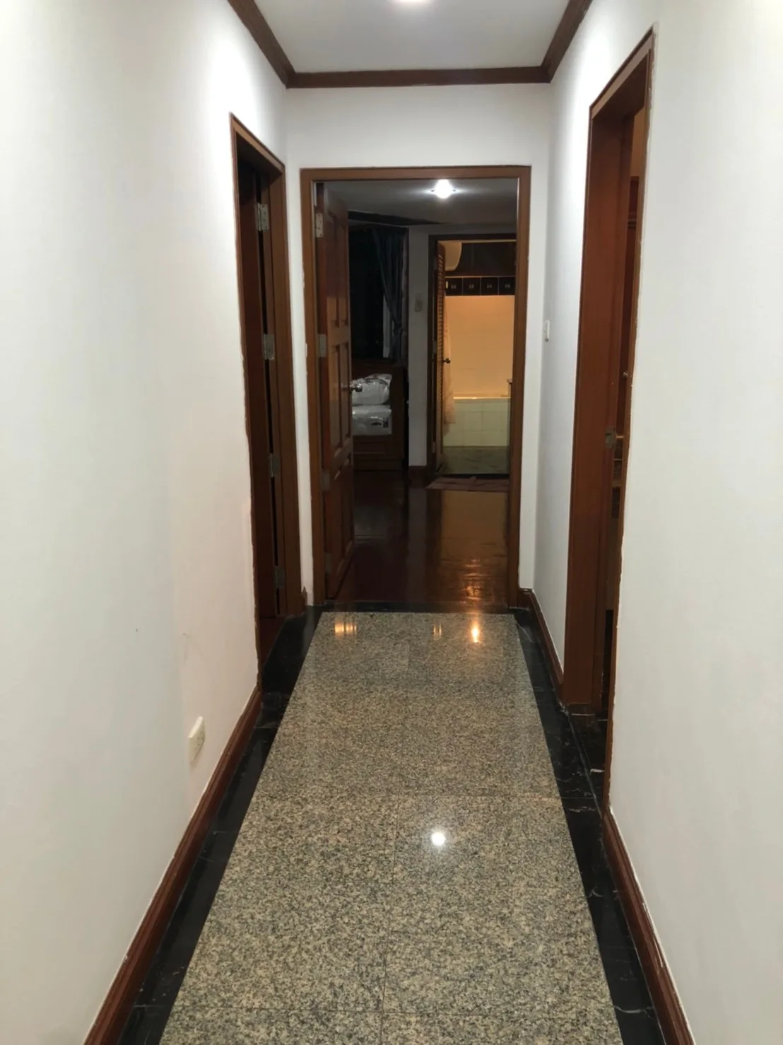 Property photos for The Waterford Park Sukhumvit 53