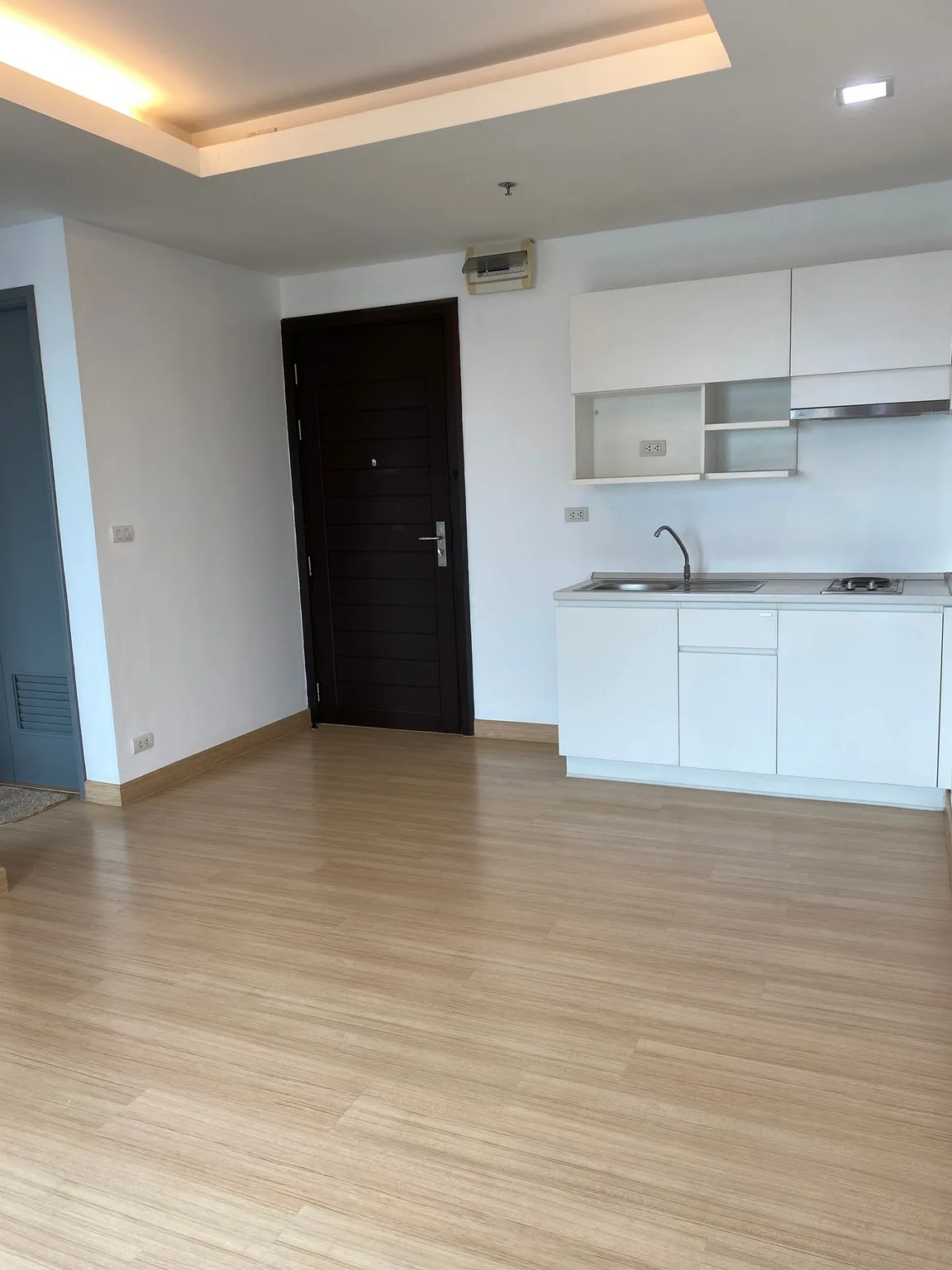 Property photos for Thru Thonglor