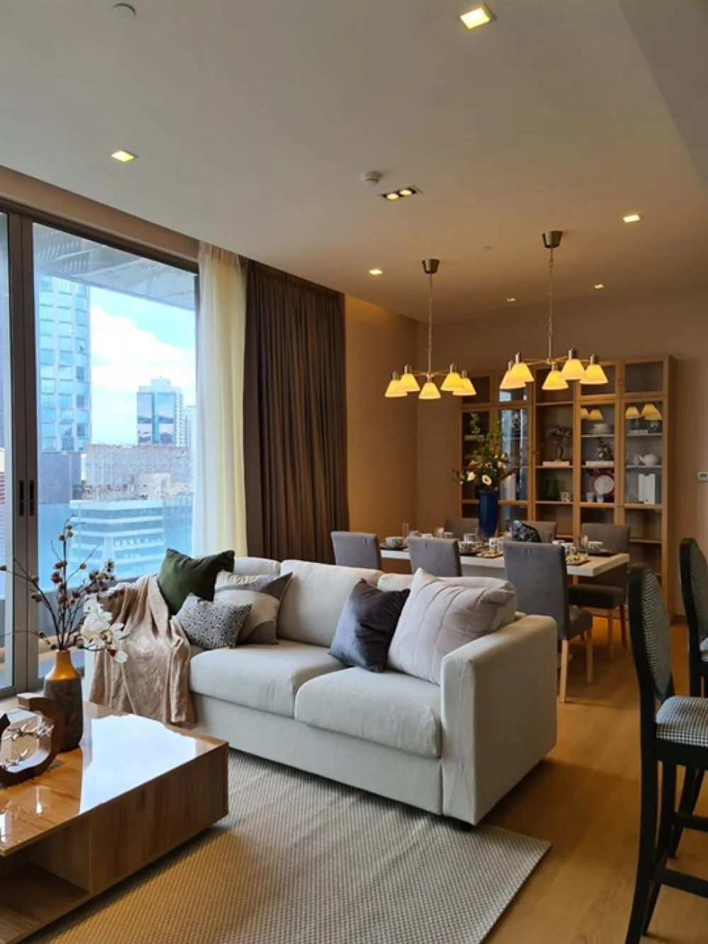 Property photos for Saladaeng One