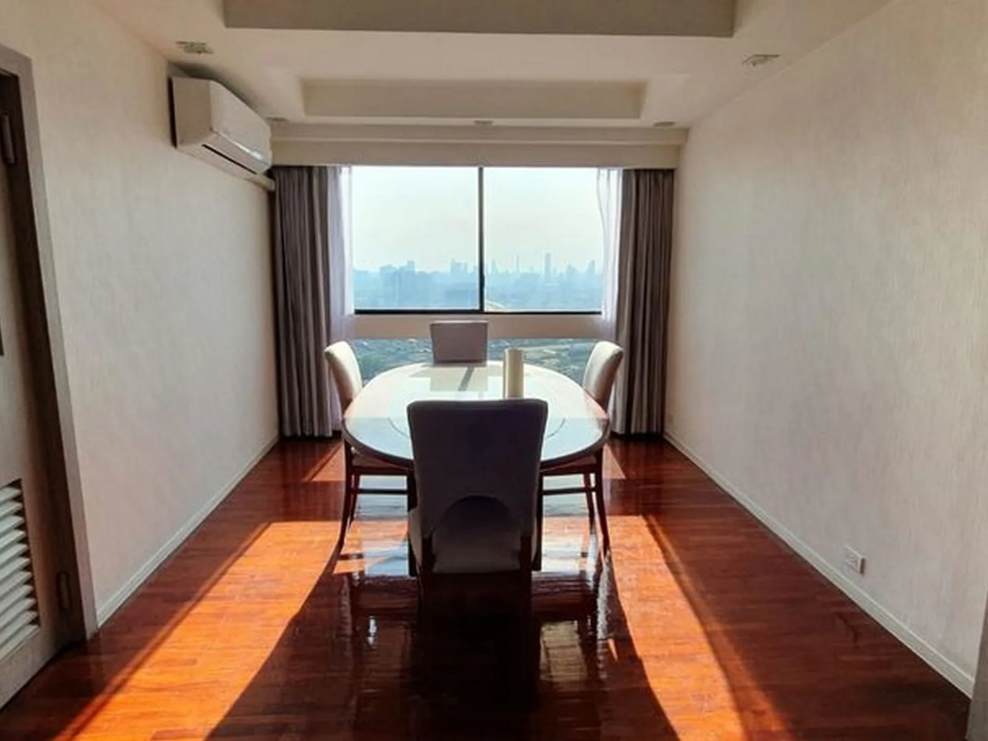 Property photos for President Park Sukhumvit 24