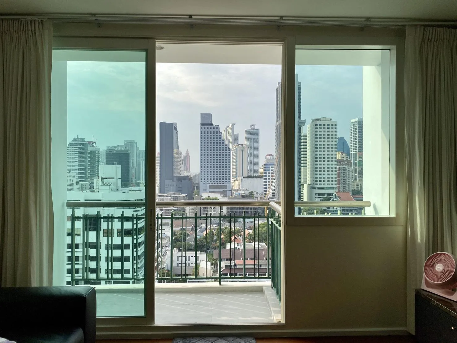 Property photos for Wind Sukhumvit 23