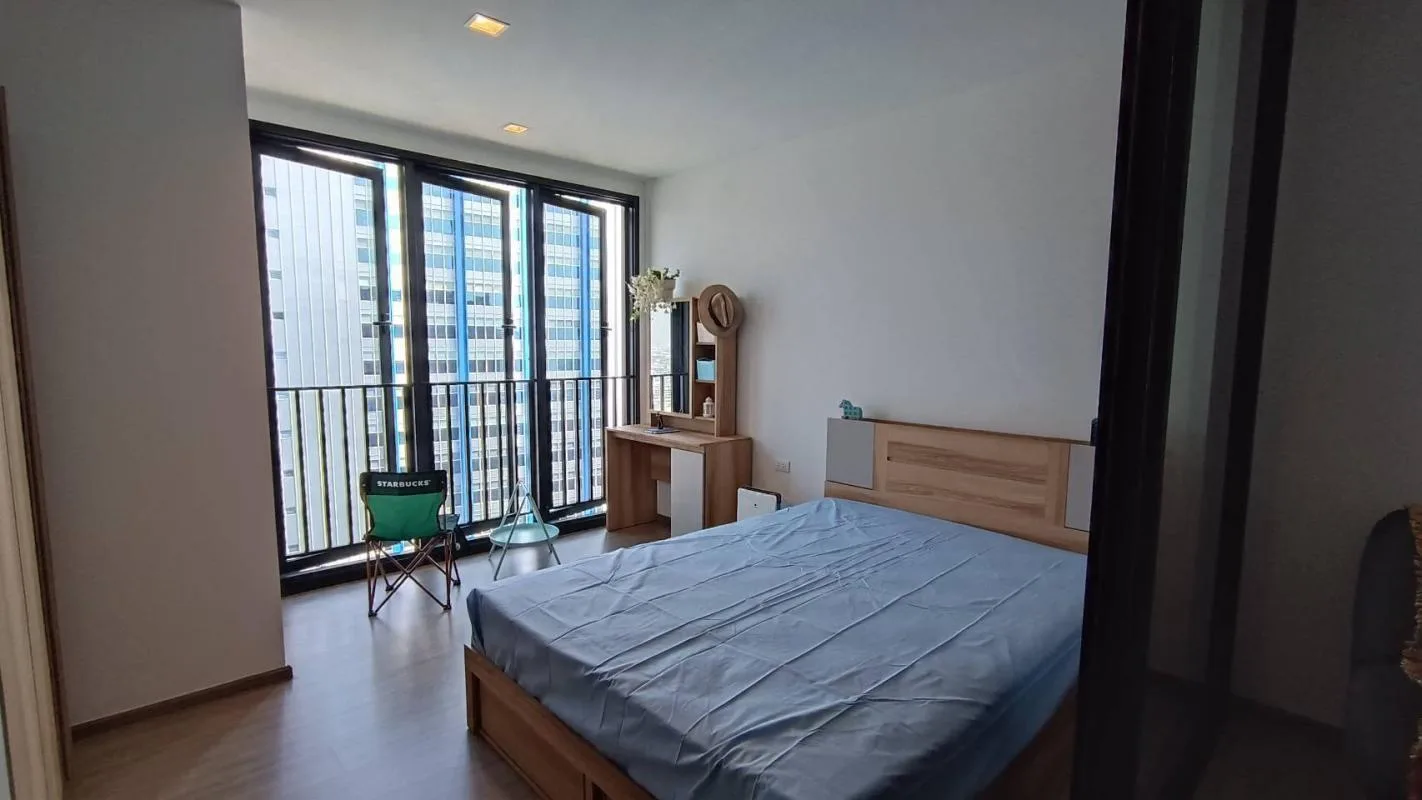 Property photos for THE LINE Phahonyothin Park