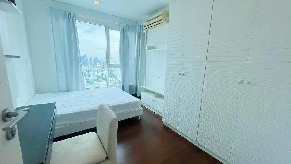 Property photos for Ivy Thonglor