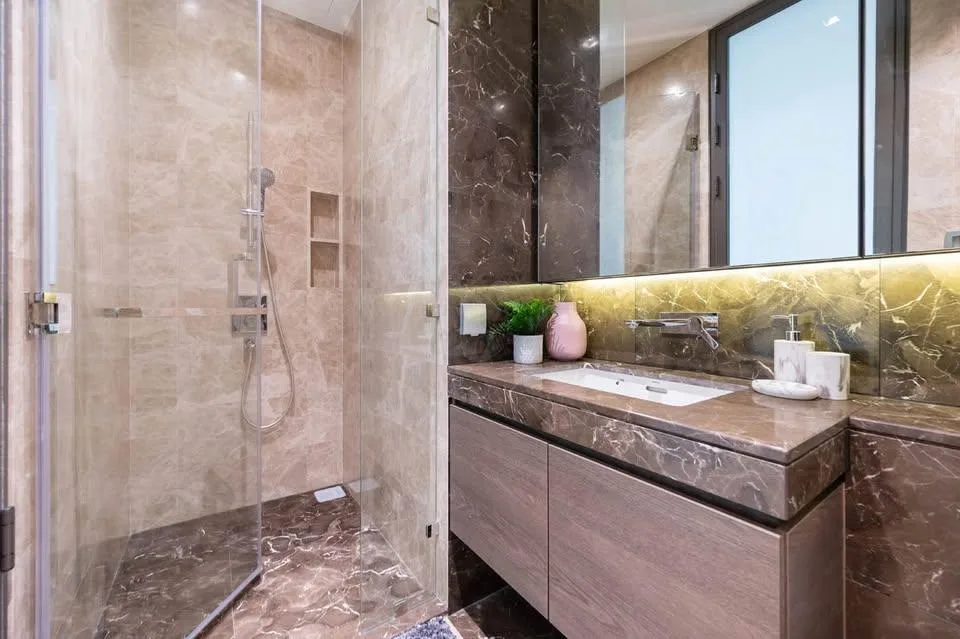 Property photos for 28 Chidlom