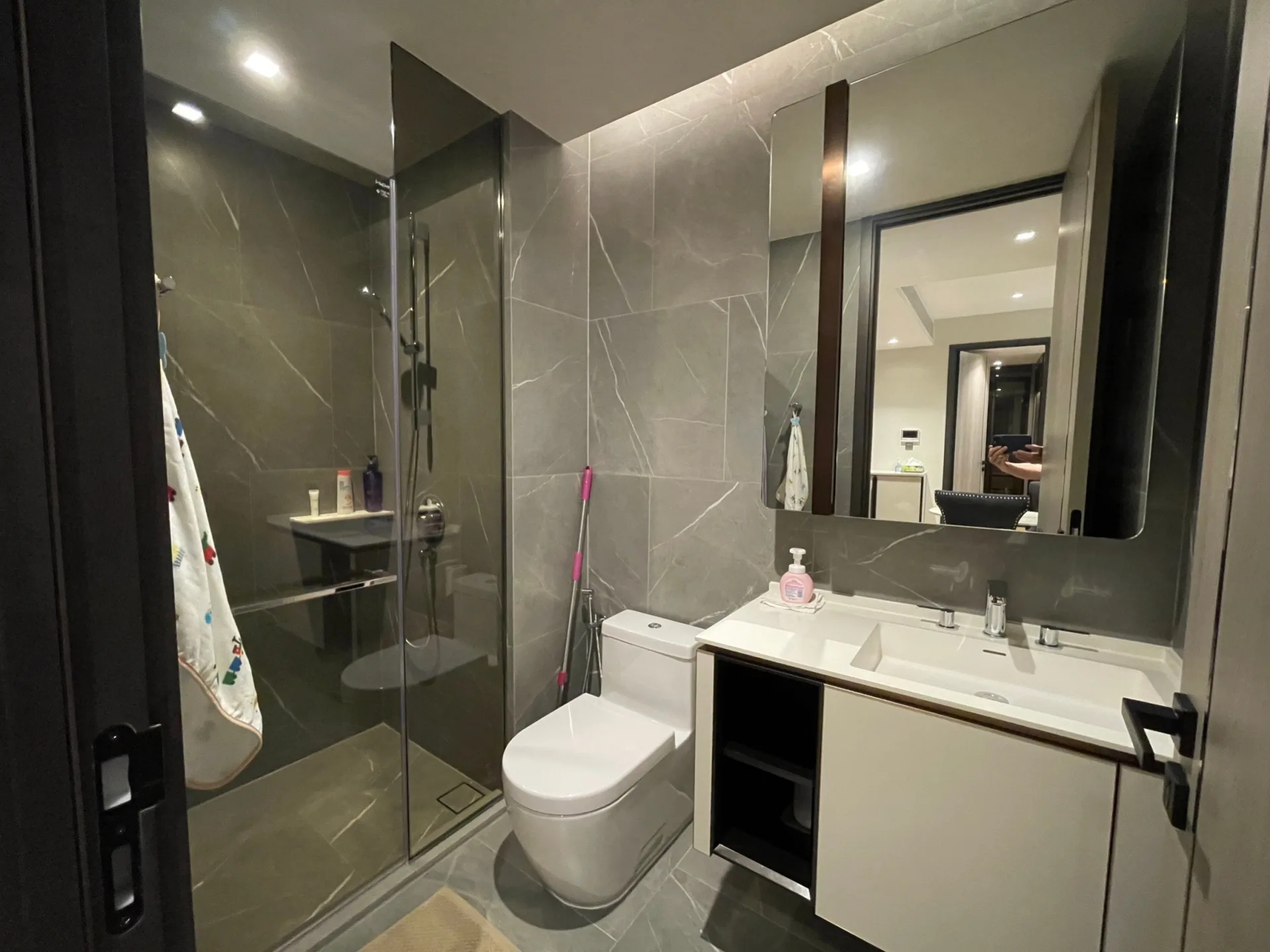 Property photos for The Reserve Sukhumvit 61
