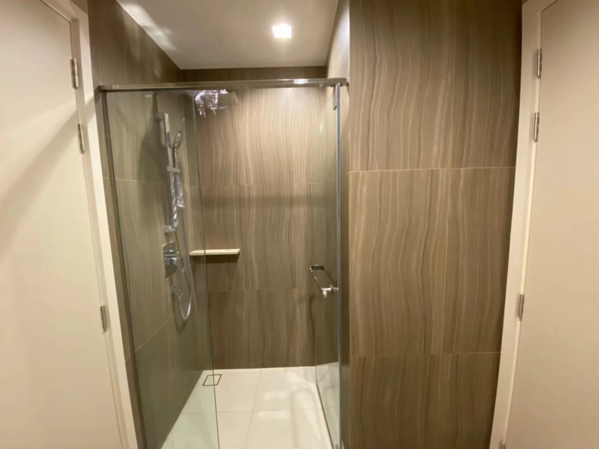Property photos for THE LINE Phahol - Pradipat