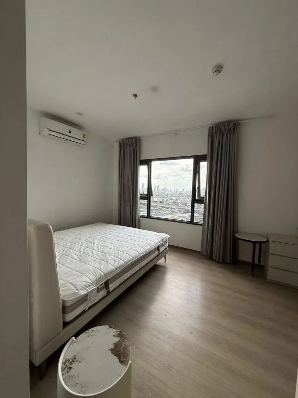 Property photos for Life Rama 4 - Asoke