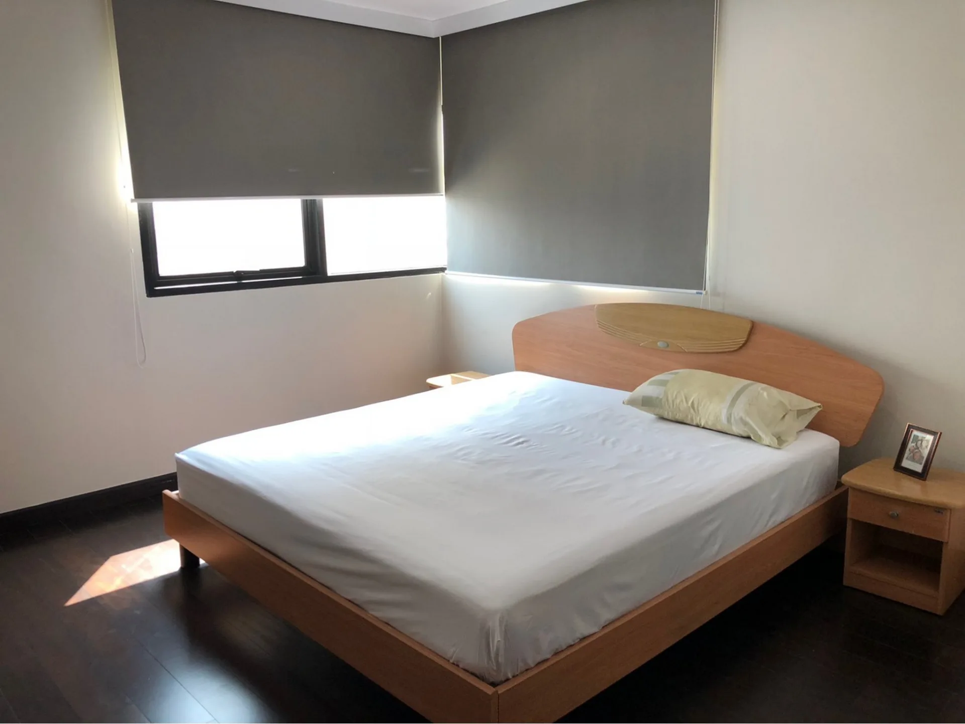 Property photos for Sathorn Gardens