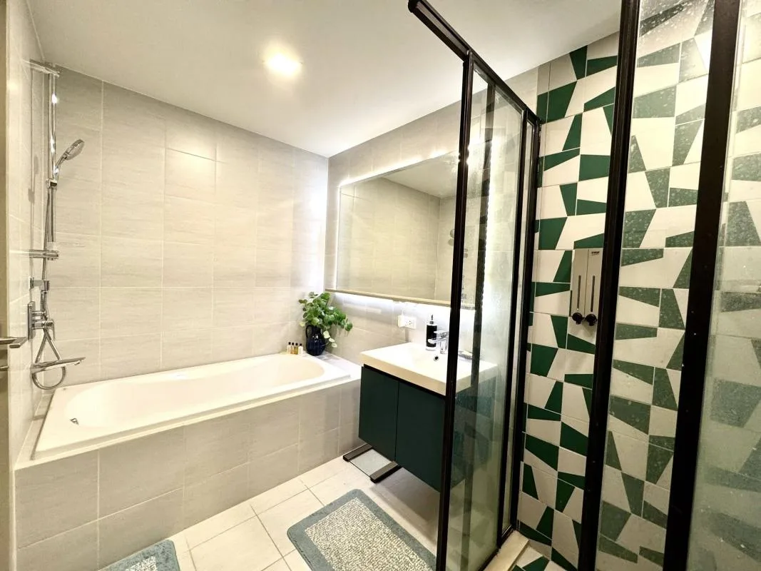 Property photos for THE BASE Sukhumvit 50