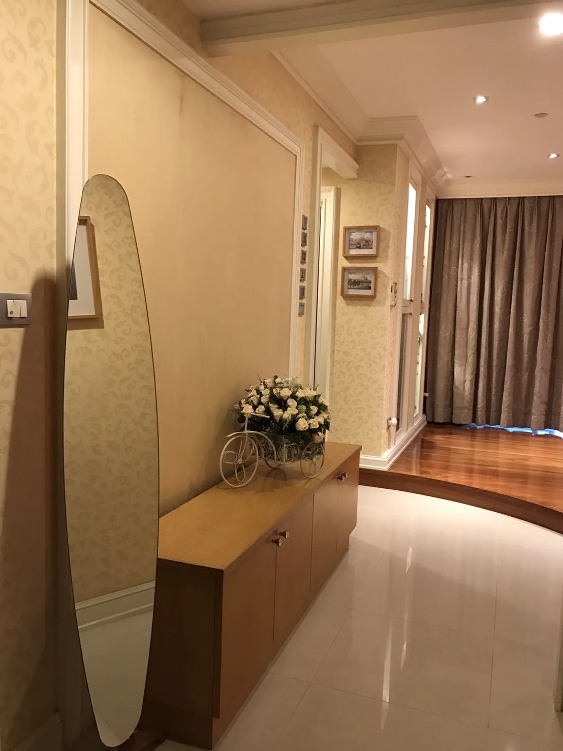 Property photos for Watermark Chaophraya