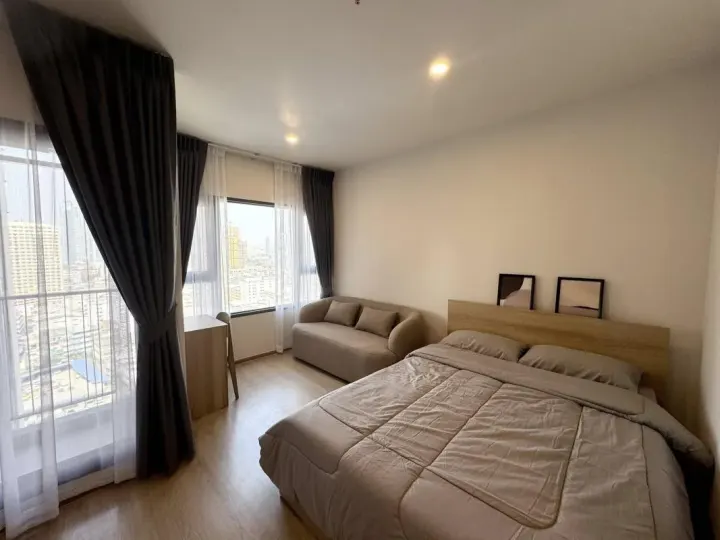 Property photos for Life Rama 4 - Asoke