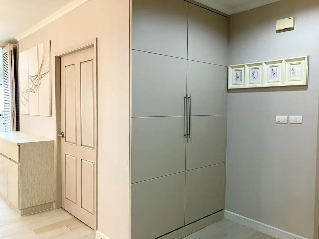 Property photos for Sathorn Gardens
