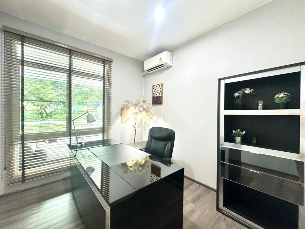Property photos for Mantana 2 Bangna Km.7