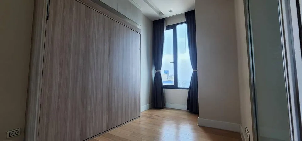 Property photos for Equinox