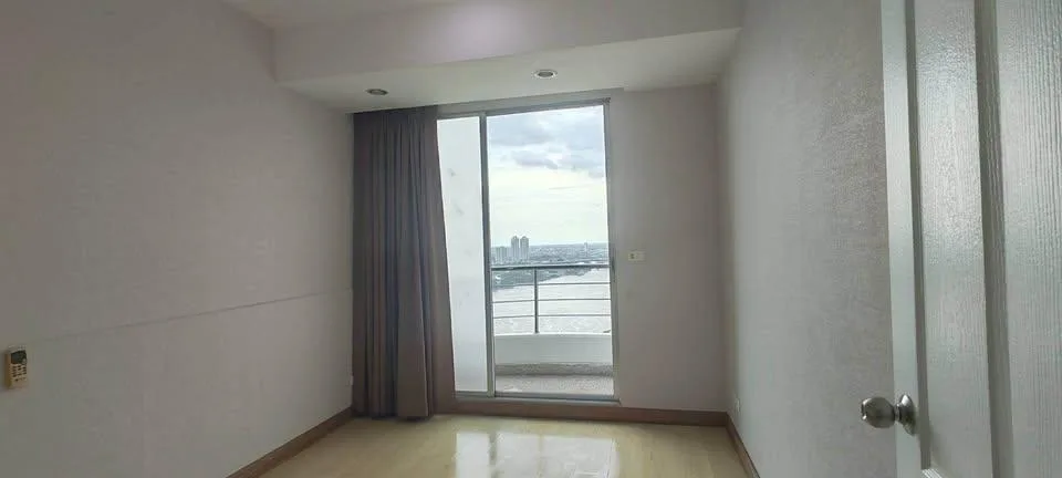 Property photos for Supalai River Place