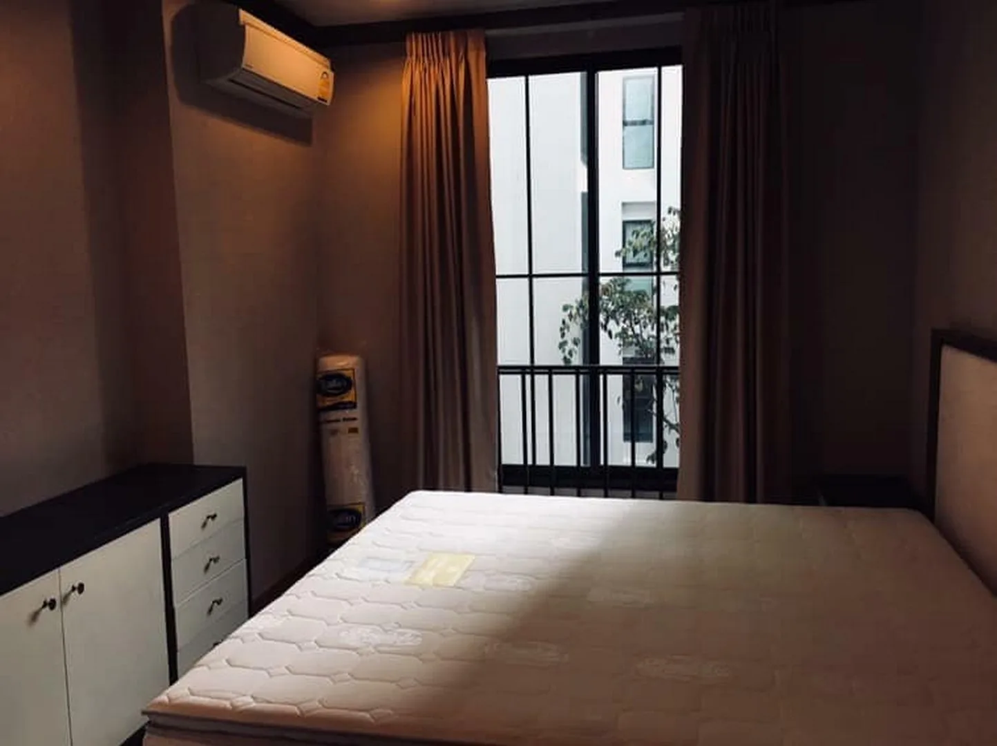 Property photos for The Reserve - Kasemsan 3