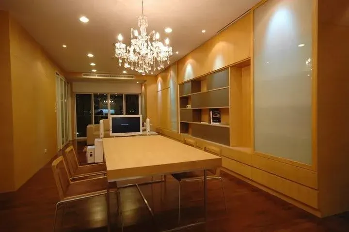 Property photos for Noble Ora