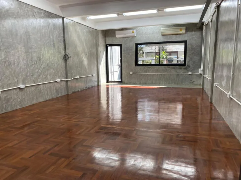 Property photos for Office Sathorn 9