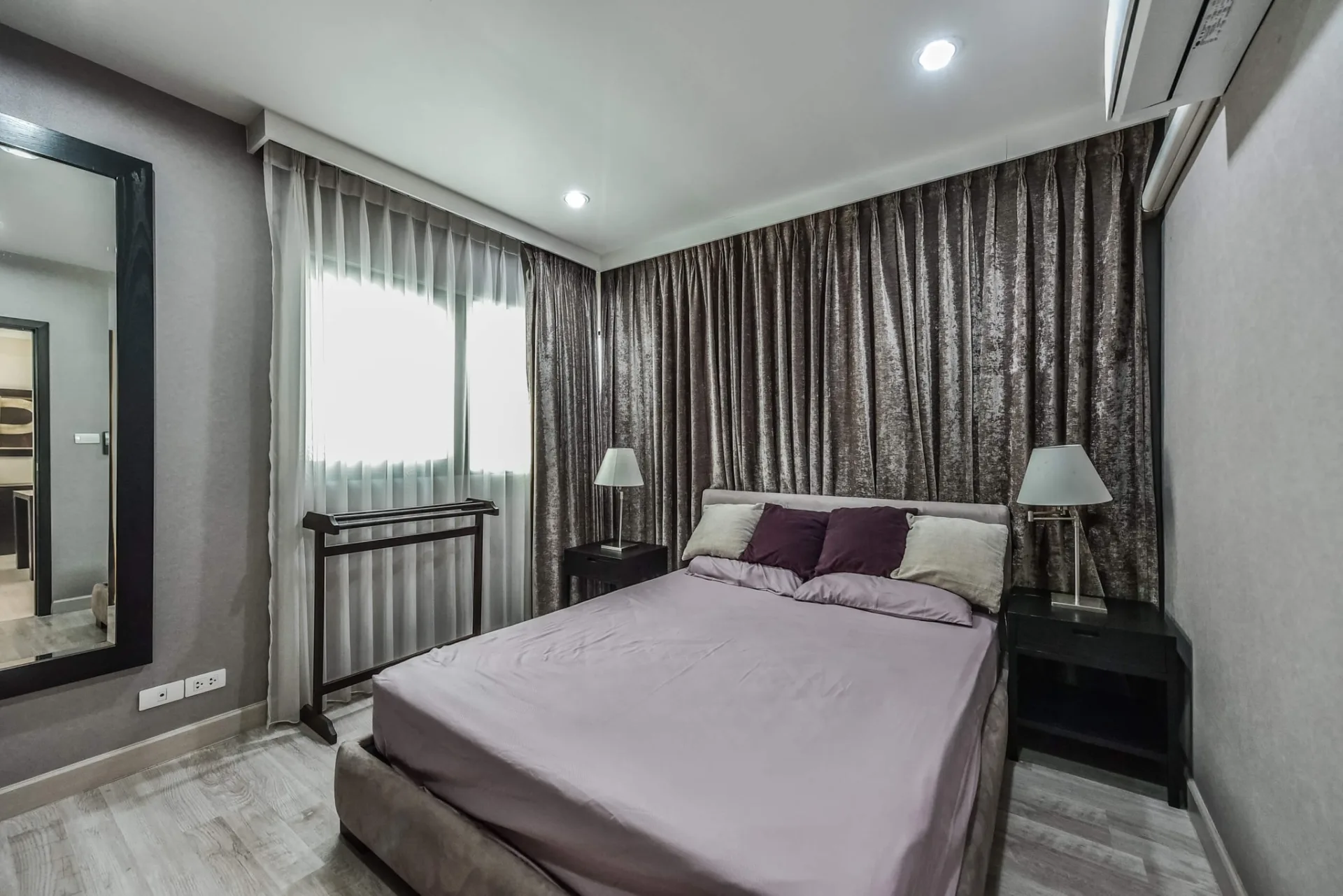 Property photos for Sathorn Gardens