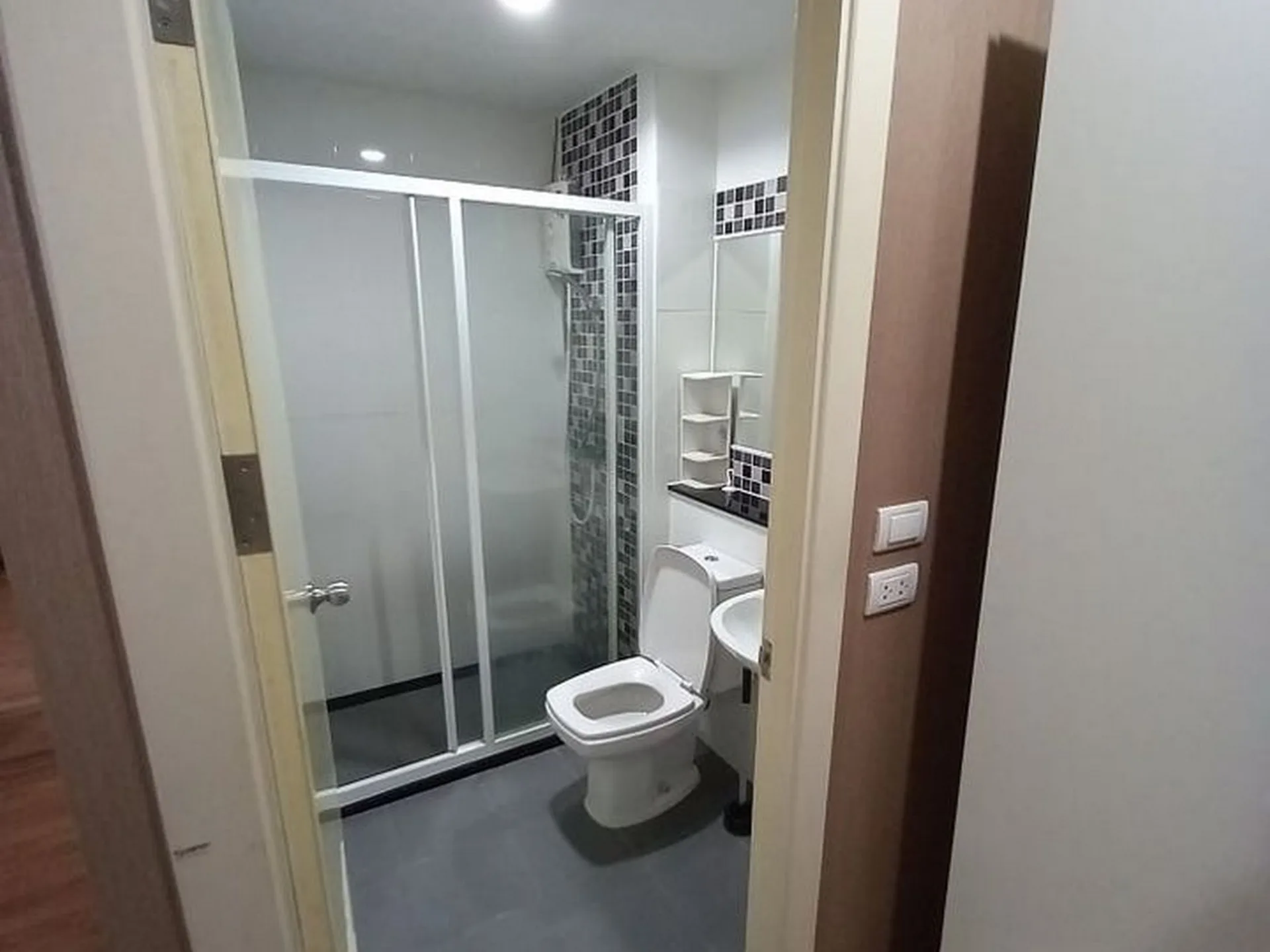 Property photos for Regent Home 22 Sukhumvit 85